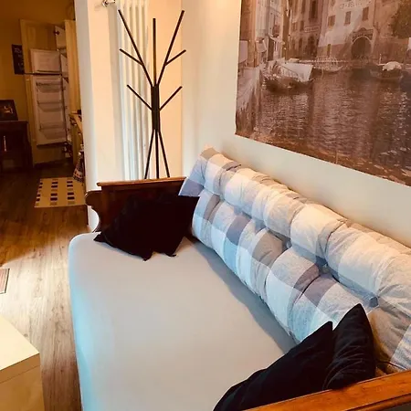Apartamento Il Borghetto Di Torno Exterior foto