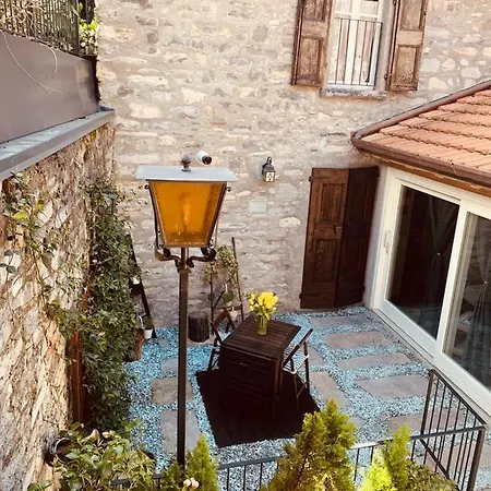 Apartamento Il Borghetto Di Torno Exterior foto