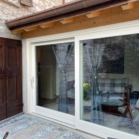 Apartamento Il Borghetto Di Torno Exterior foto