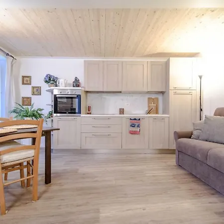 Apartamento Il Borghetto Di Torno Exterior foto