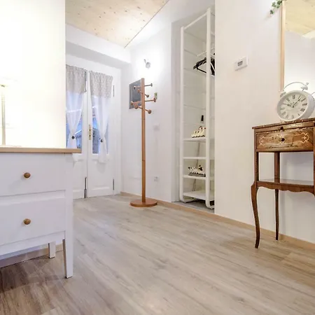 Apartamento Il Borghetto Di Torno Exterior foto